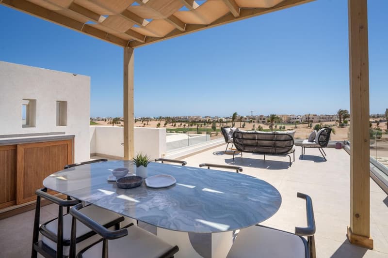 Luxuriöser Designer-Bungalow mit Infinity-Pool und Dachterrasse in El Gouna (6)