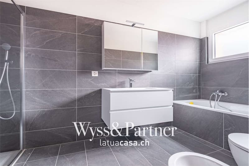 Bellissima casa di nuova costruzione (8)