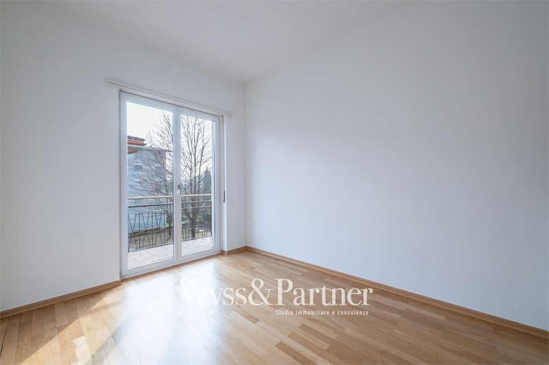 Massagno spazioso 5.5 locali (6)