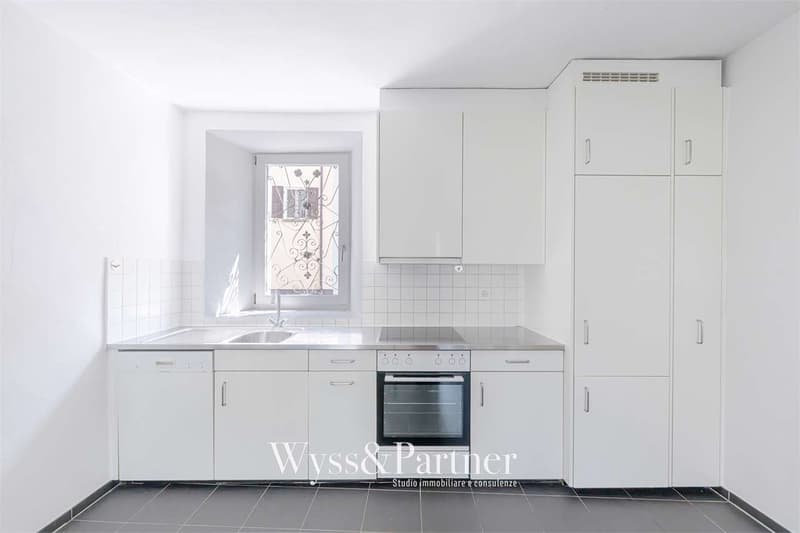 Casa di 3.5 locali su tre livelli a Quartino (3)