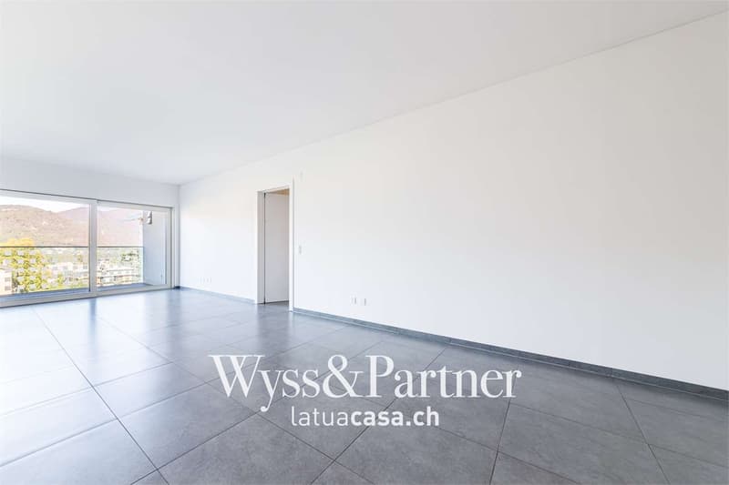 Mendrisio moderno appartamento di 3.5 locali con giardino (5)