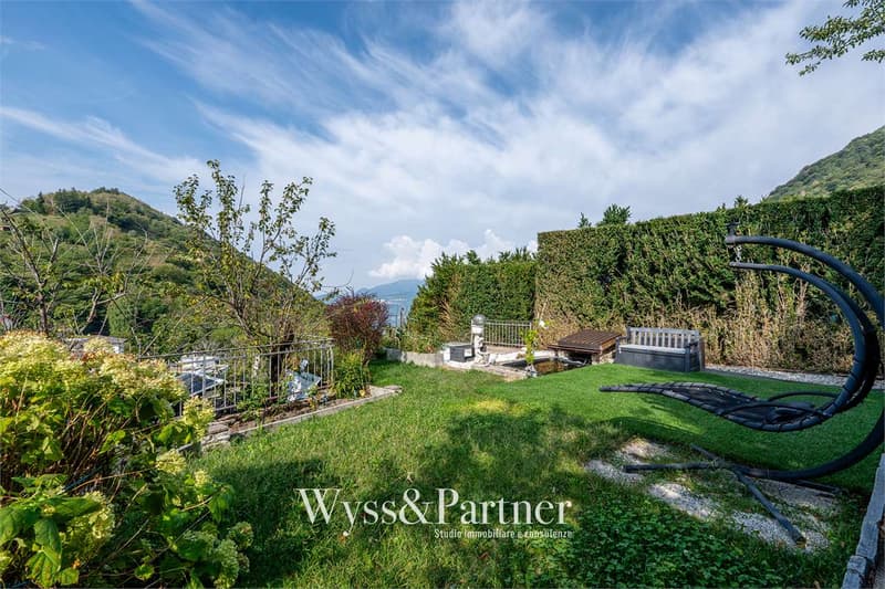 Brè sopra Lugano -Ampio duplex di 4.5 locali con giardino (1)