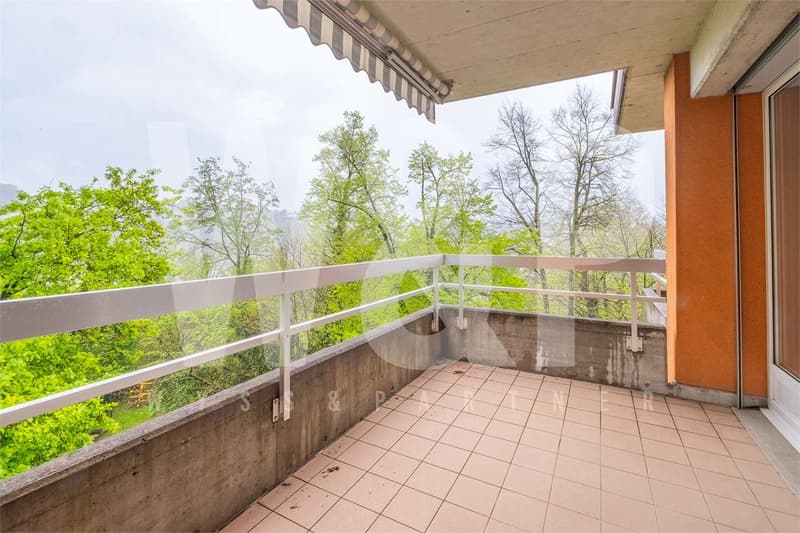 Ampio 5.5 locali con terrazza vicino a Lugano - fino a 3 mensilità gra (12)