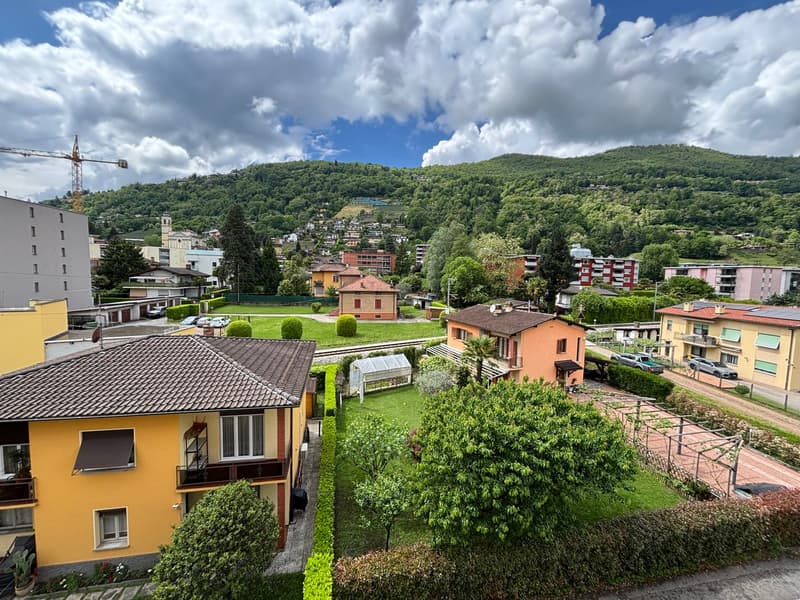 Möbliertes Studio-Apartment mit Aussicht im Herzen von Agno/ Monolocale ammobiliato con vista aperta (9)