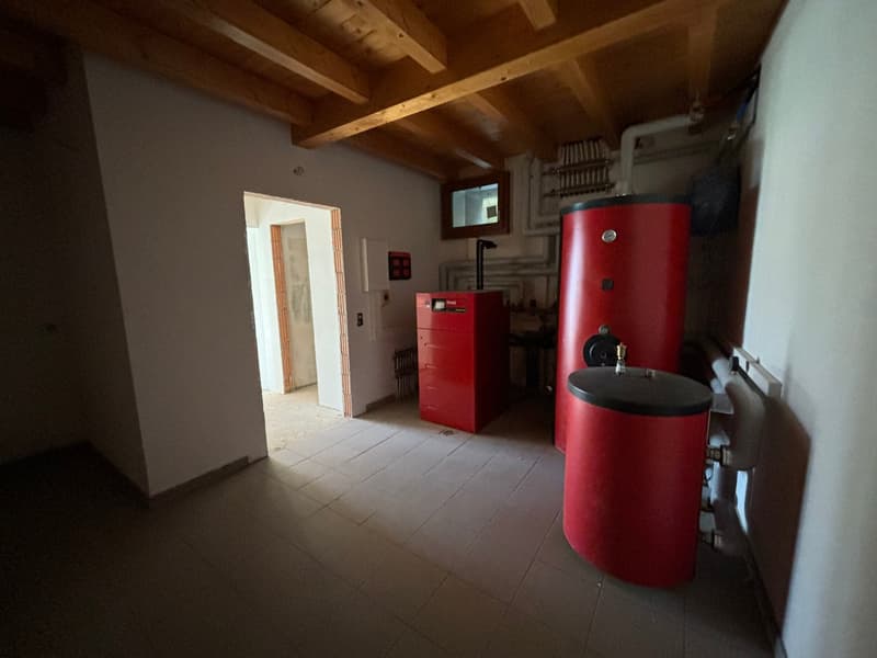 Immersa nella natura, spaziosa casa nel Malcantone con vista sul M. Rosa (13)