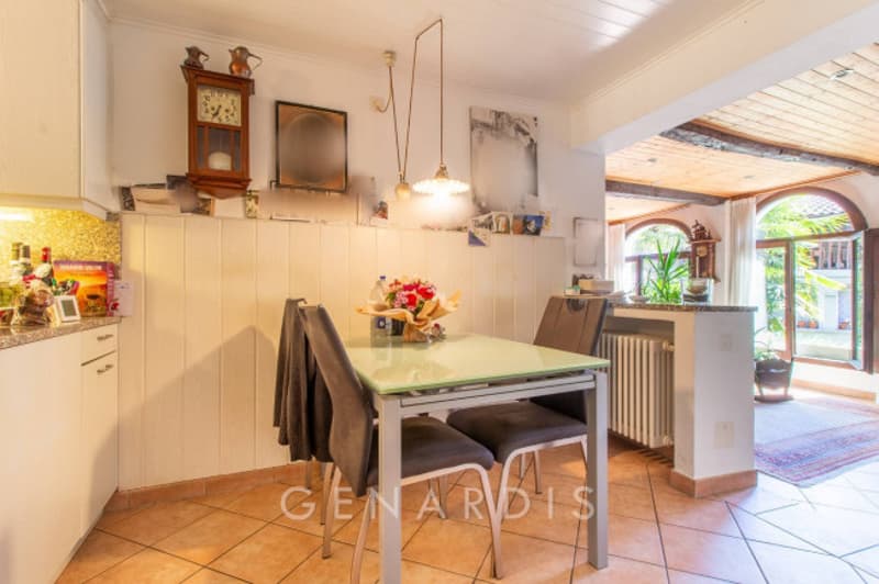 Splendida casa di 8 locali a Pura con ampio terrazzo soleggiato (7)