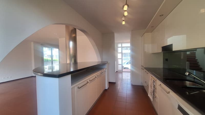 Soleggiata,   Confortevole Villetta indipendente  con portico, terrazza, giardino (16)