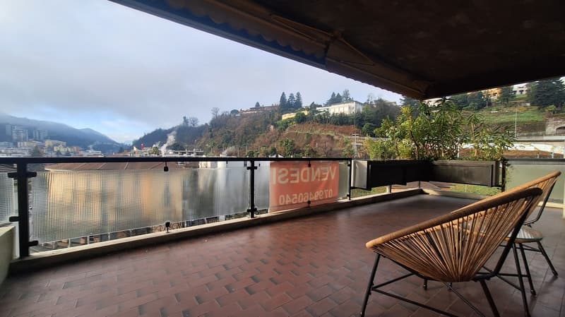 Lugano Centrale, Luminoso Appartamento con ampia Terrazza, cantina, posto auto (3)