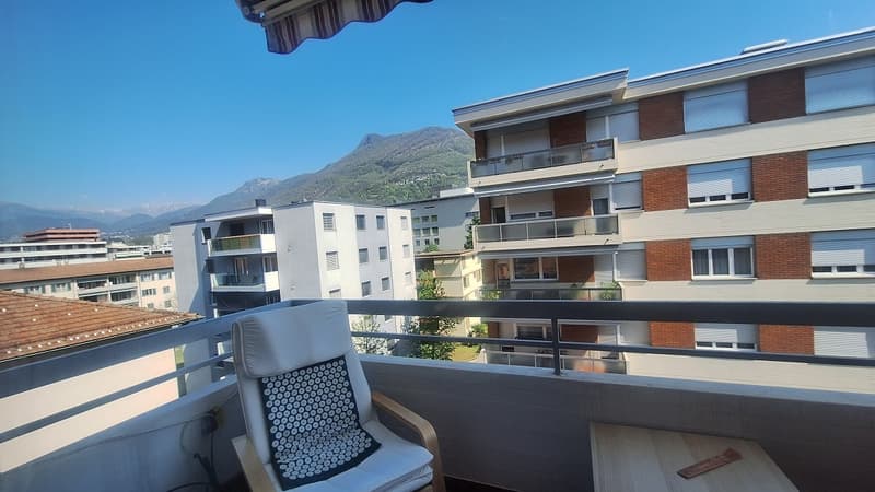 Lugano Centro, Luminoso Appartamento con terrazza, cantina (2)