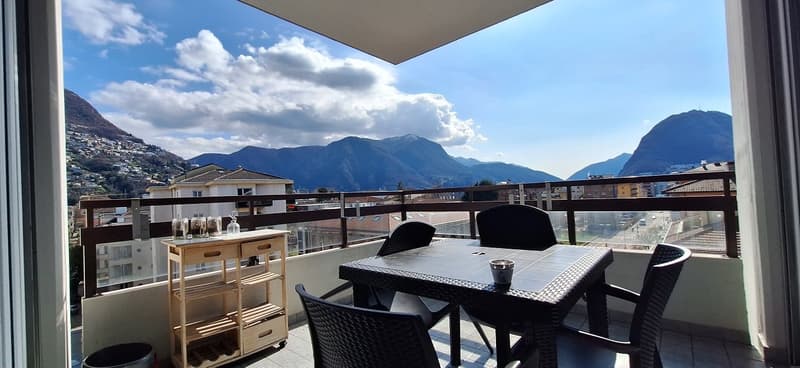 Centro Lugano, Piano Attico Appartamento loc 2,5, Terrazza, Balcone, Posto Auto coperto. (5)