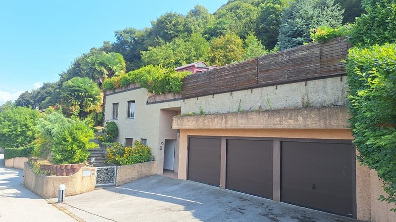 Soleggiata, Tranquillità, Spaziosa Villa indipendente con giardino, piscina (2)