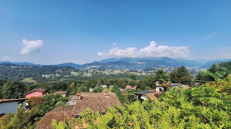 Soleggiata, Tranquillità, Spaziosa Villa indipendente con giardino, piscina (8)