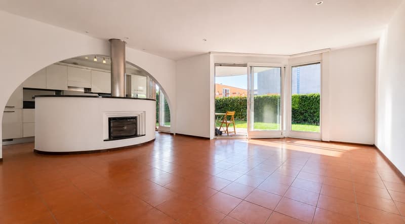 Soleggiata, Confortevole Villetta indipendente con portico, terrazza, giardino (6)