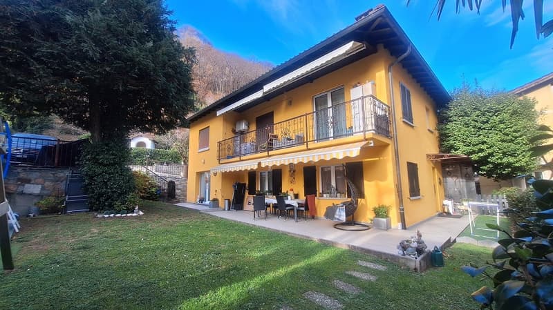 Soleggiata, Spaziosa, Casa Indipendente con due Appartamenti, loc 3,5, Terrazza, giardino (2)