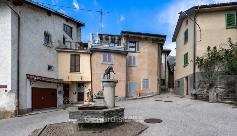 Incantevole appartamento in vendita a Lema, Ticino (1)