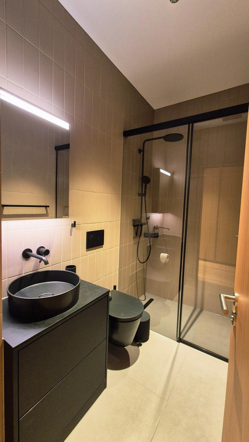 Badezimmer 2