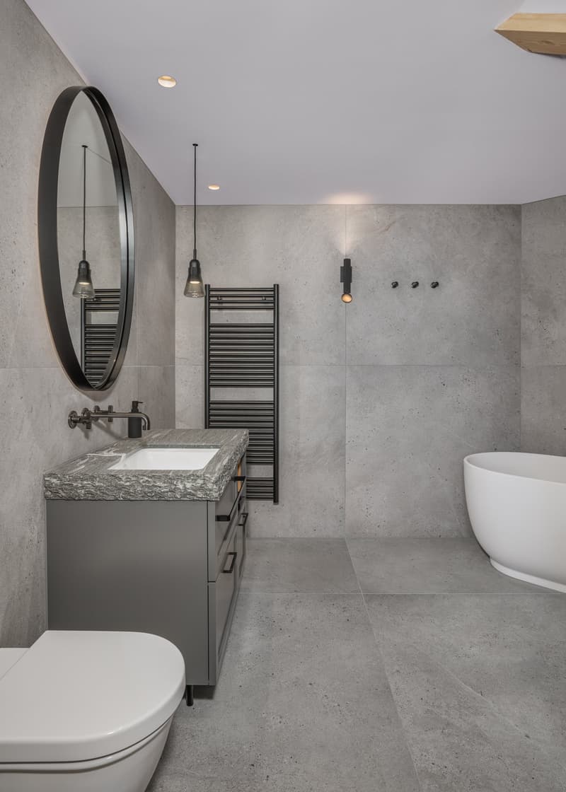 Two-Level Penthouse with Private Sauna (9)