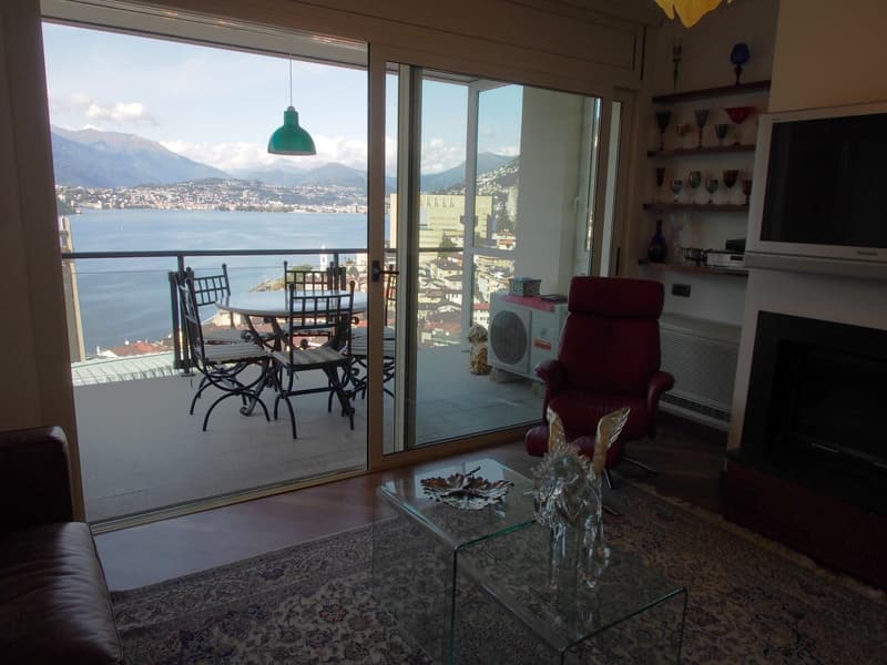 Vista Incantevole sul Lago: appartamento duplex a Campione d'Italia (2)