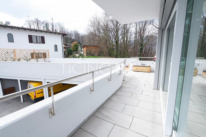 Moderno appartamento di 4.5 locali con ampia terrazza  a Lugano-Breganzona (13)