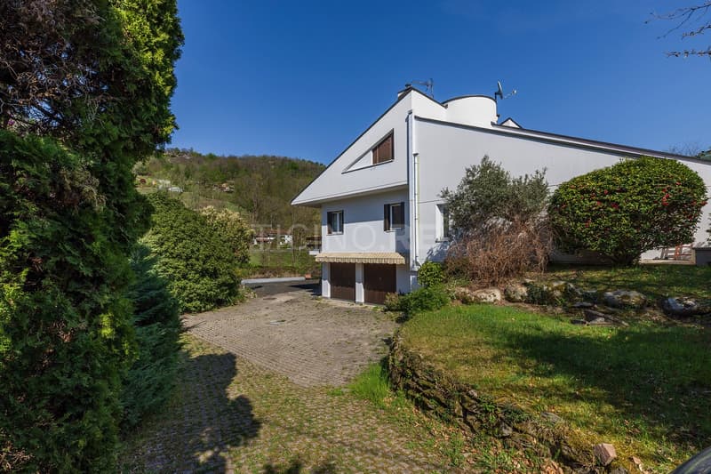 Exklusive Villa mit 3.000 m² Parkgarten nahe der Schweizer Grenze (15)