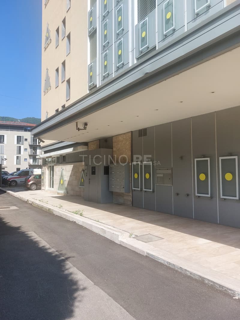 Chiasso – edificio commerciale di 1'452 m² completamente ristrutturato (3)