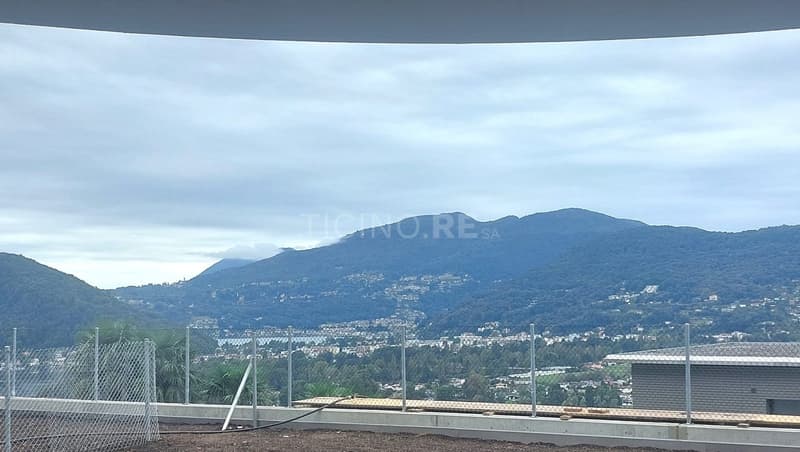 Montagnola – elegante 2.5 locali con giardino privato e vista lago (3)