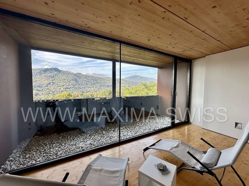 DAVESCO SORAGNO: APPARTAMENTO DESIGN CON GIARDINO E SPA (8)