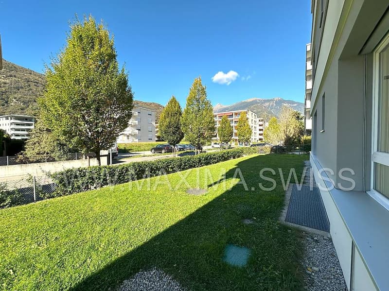 BELLINZONA PARCO GERETTA: MODERNO CON GIARDINO (6)