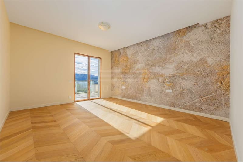 Attico di lusso a Montagnola con piscina e SPA (11)