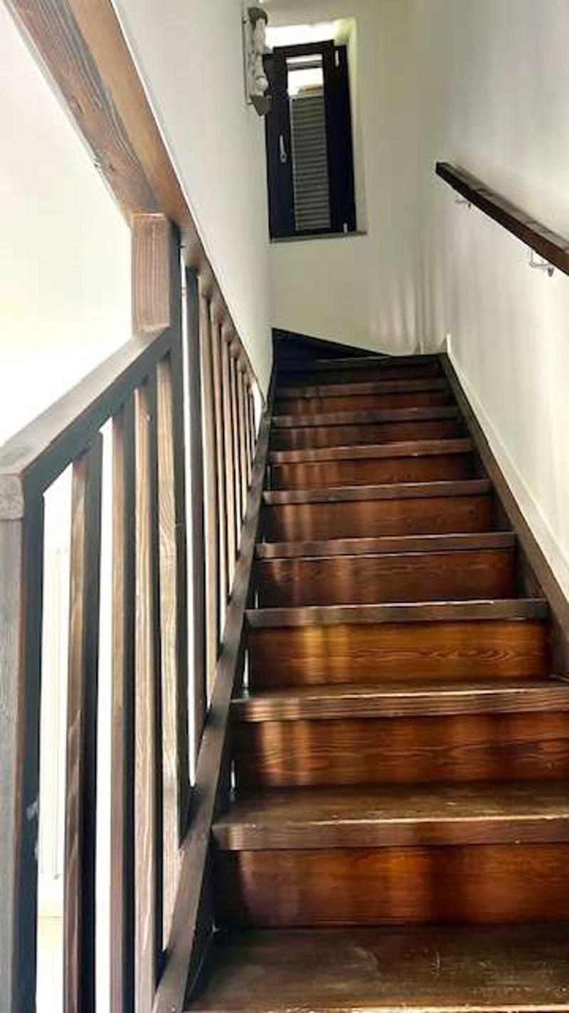 Casa ticinese ristrutturata in incantevole corte storica (12)