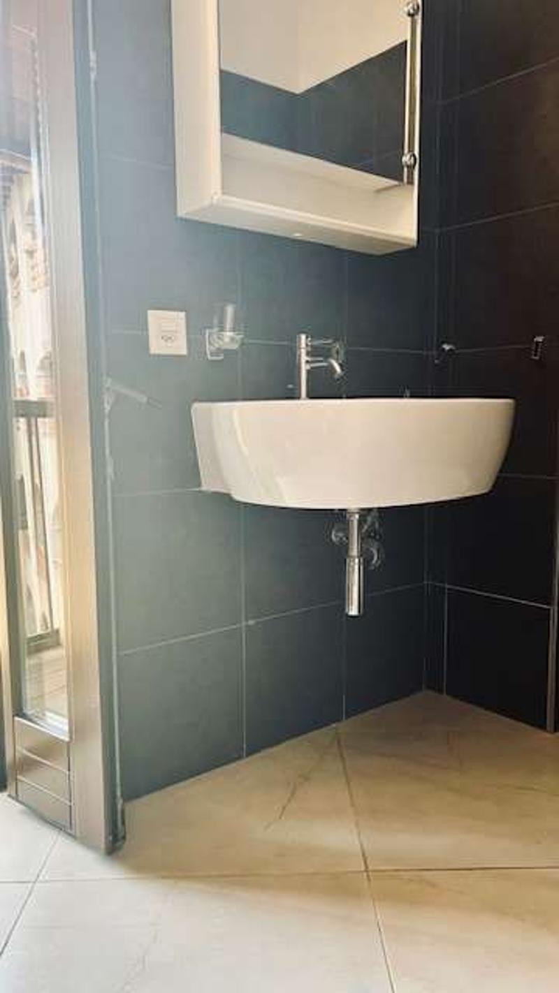 Casa ticinese ristrutturata in incantevole corte storica (10)