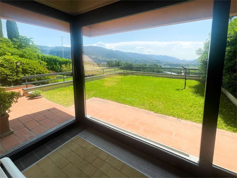Villa esclusiva a Besazio con dépendance, piscina e vista panoramica (3)