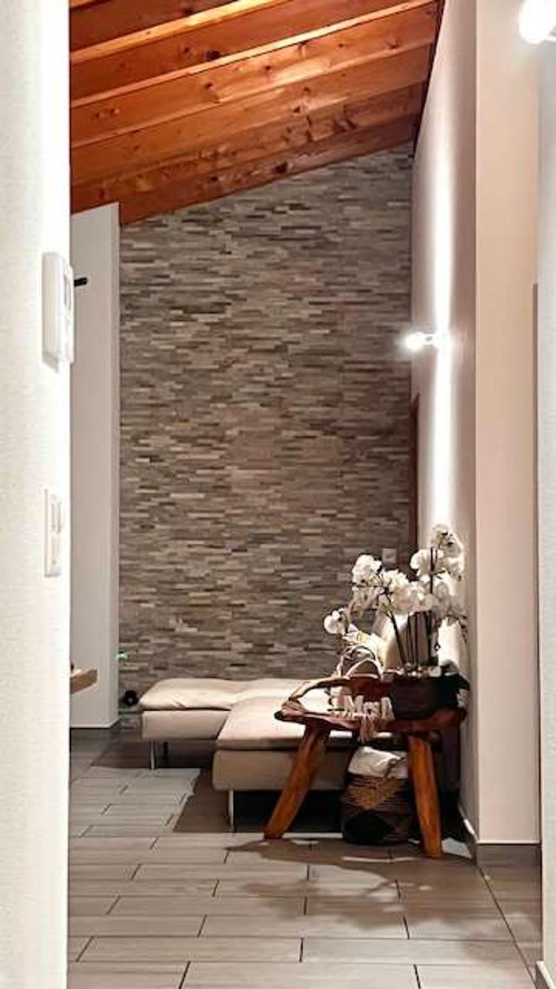 Appartamento mansardato con terrazza e vista aperta (11)