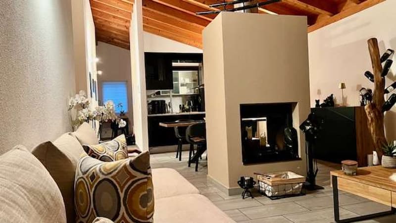 Appartamento mansardato con terrazza e vista aperta (6)