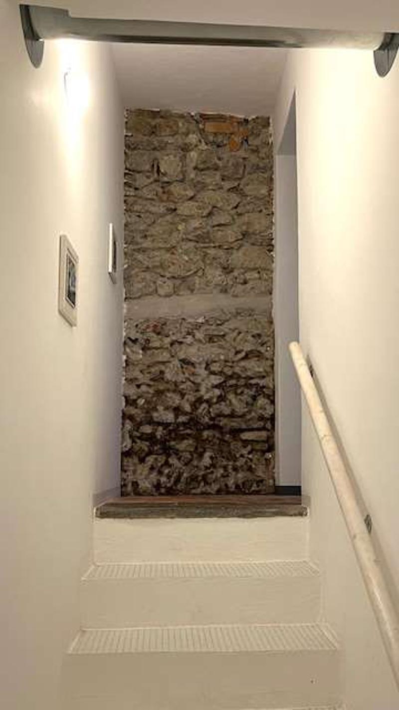 Morcote palazzina storica ristrutturata e arredata da investimento (13)