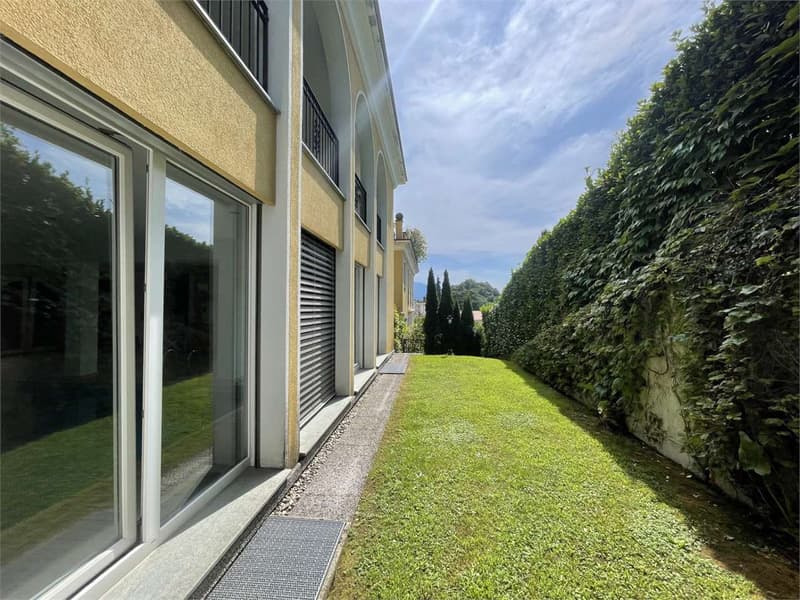 Appartamento con terrazza in villa di charme (13)