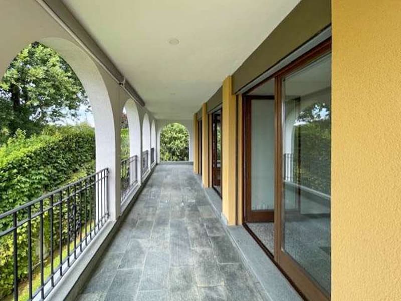 Appartamento con terrazza in villa di charme (11)