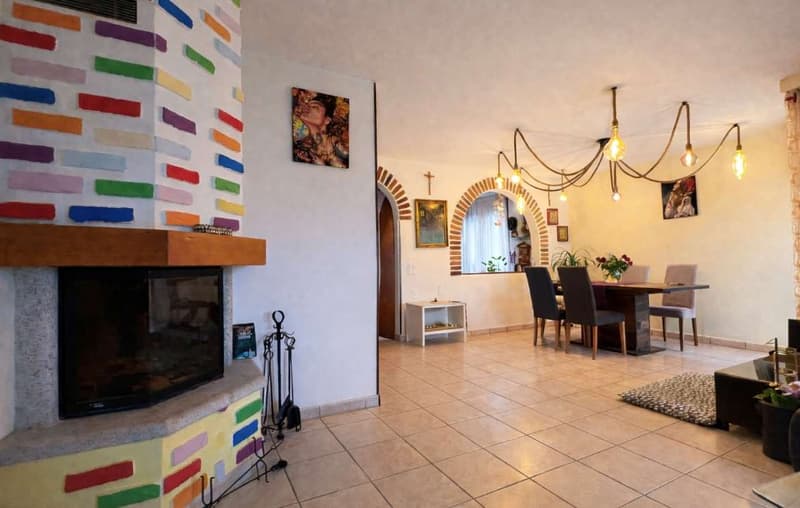 Villetta unifamiliare con giardino privato (8)