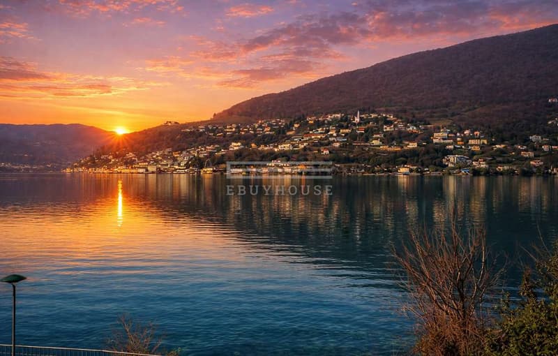 Villa di design in posizione unica con vista lago mozzafiato e darsena (6)