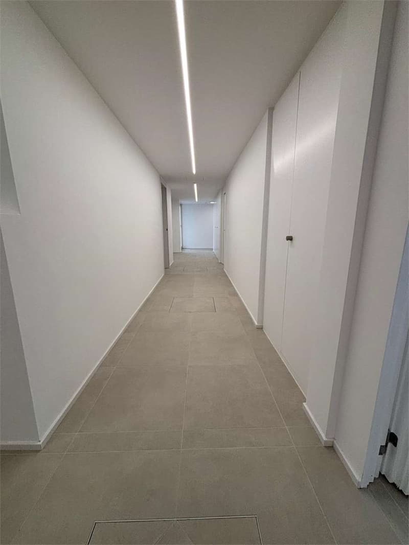 Uffici ristrutturati varie maetrature (2)