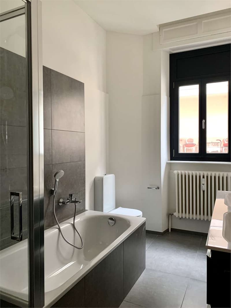 Appartamento signorile 4,5 locali in pieno centro (8)