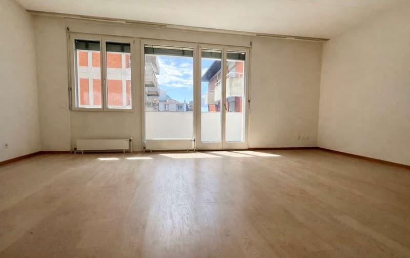 Appartamento in zona centrale con grande potenziale di valorizzazione. (4)