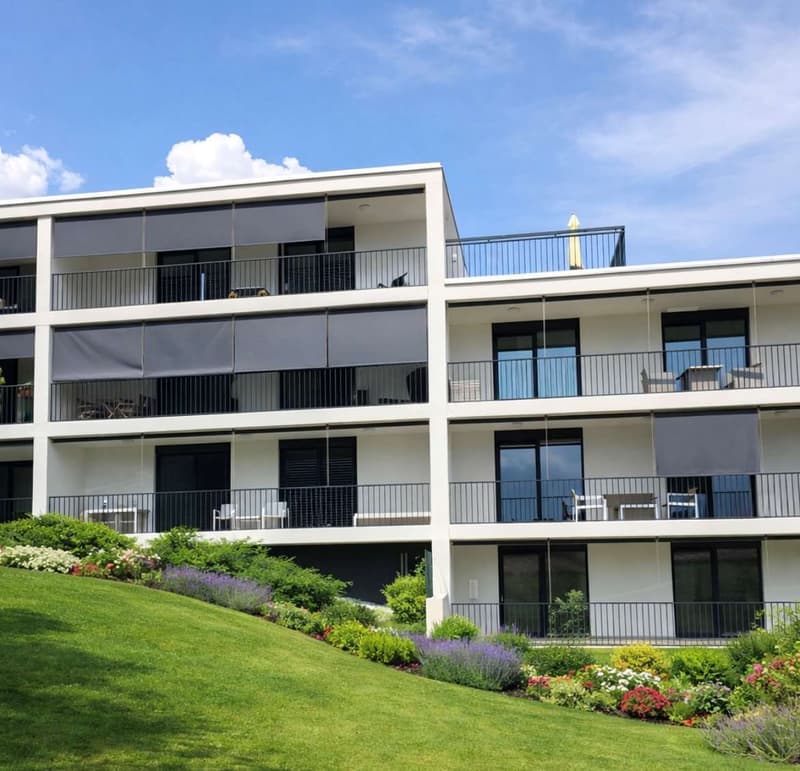 Appartamento moderno con ampia terrazza con affaccio sul giardino (1)