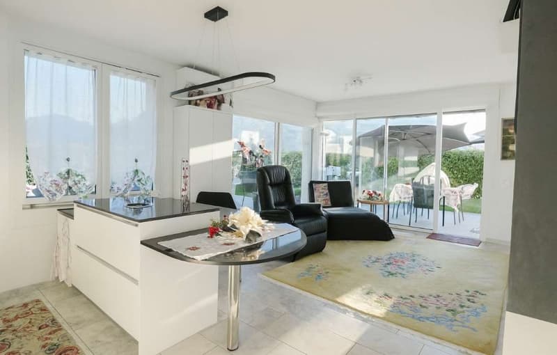 Elegante appartamento ampia terrazza e giardino privato (1)
