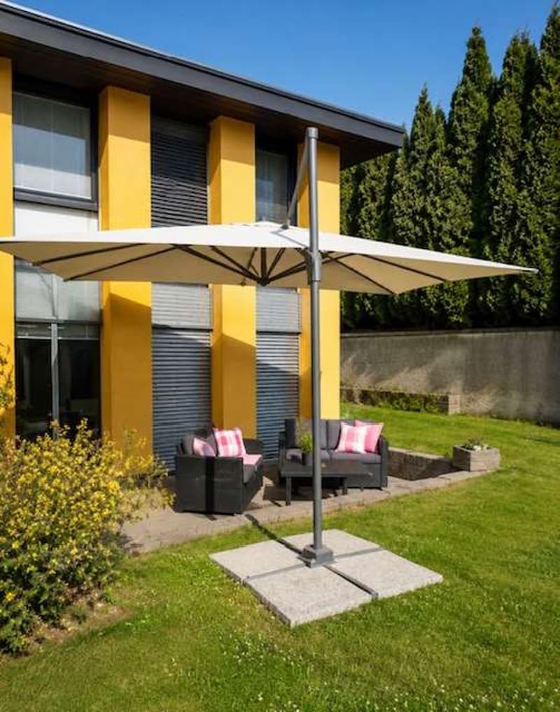 Esclusiva Villa con Piscina e Giardino nel Cuore Verde di Pura (7)