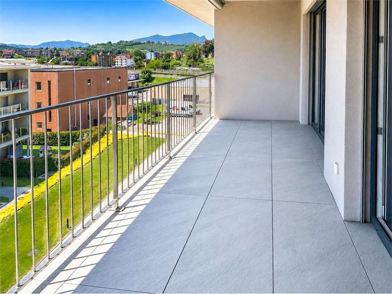 MODERNO 2.5 LOCALI CON TERRAZZO ALL'ULTIMO PIANO (4)