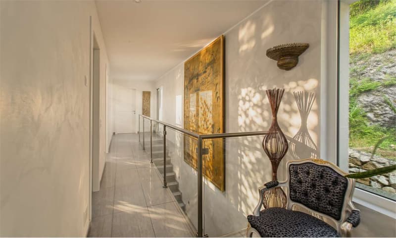 Moderna villa a pochi minuti dal centro di Lugano (13)