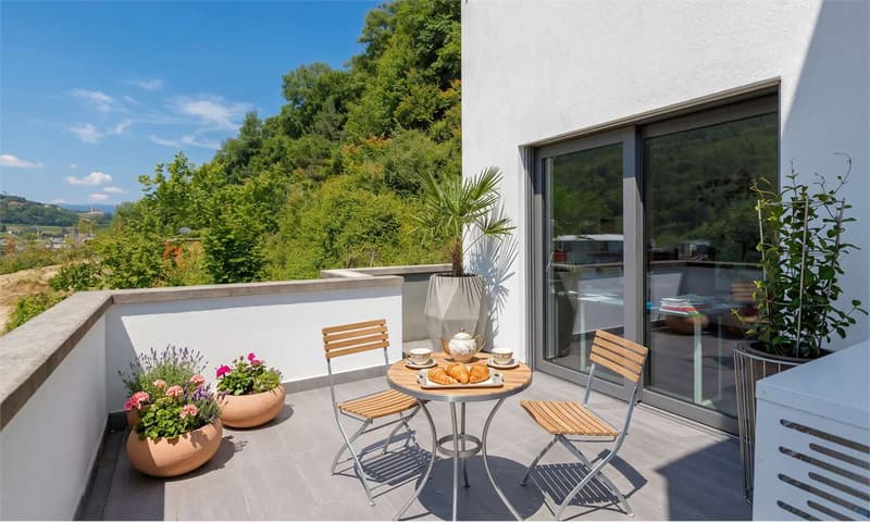Moderna villa a pochi minuti dal centro di Lugano (10)