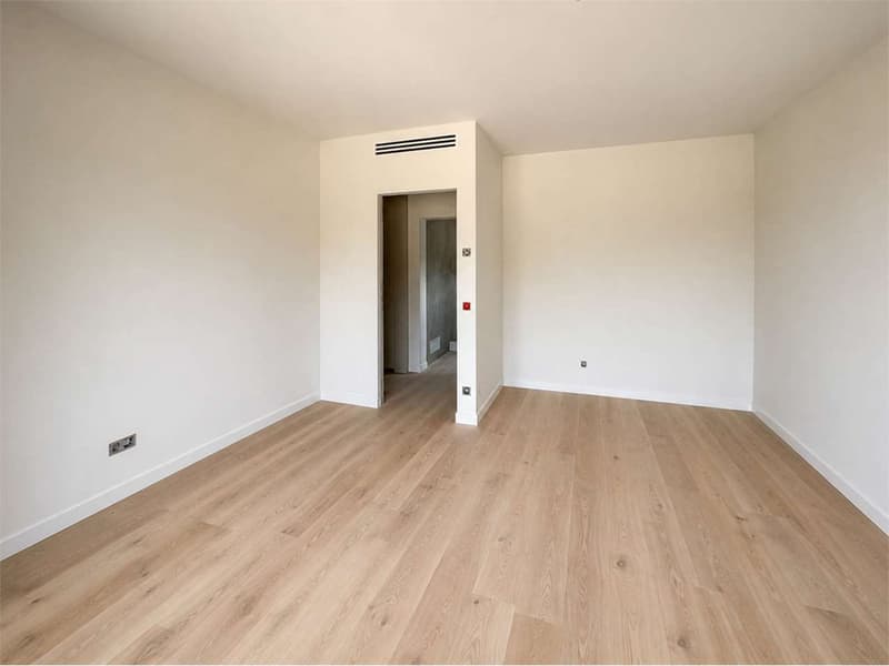LUGANO | ULTIMA SELEZIONE | 5.5 LOCALI CON GIARDINO PRIVATO (12)