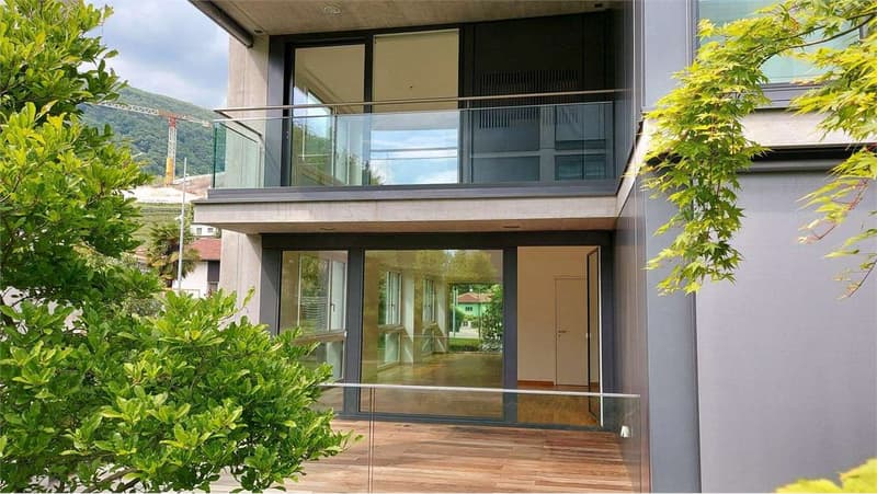 Prestigioso appartamento di 4,5 locali con terrazza e giardino a Biogg (1)